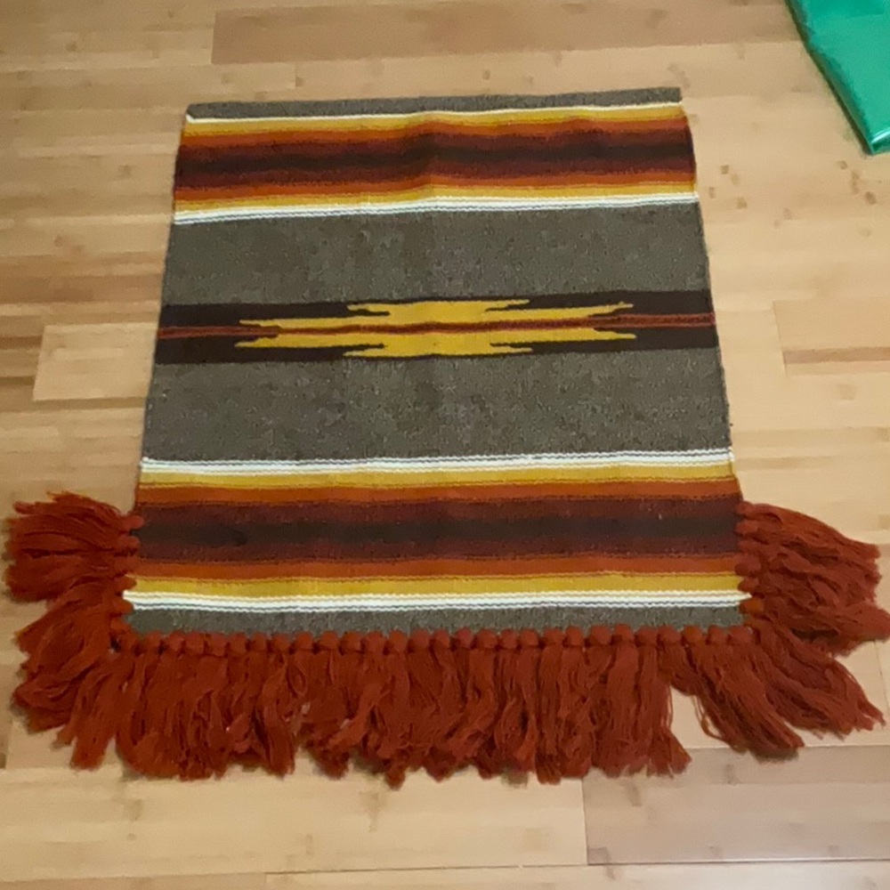 Vintage rug/hanging decor
